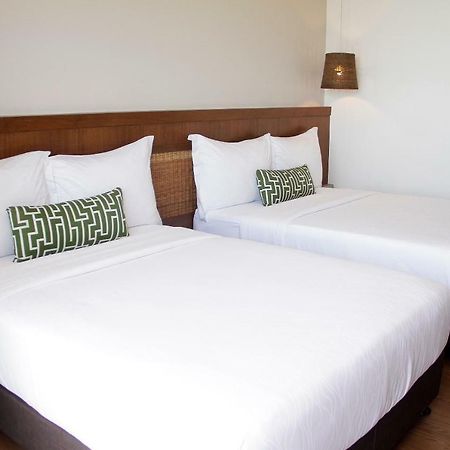 Acea Subic Beach Resort Ngoại thất bức ảnh